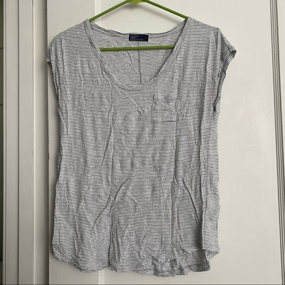 Gap Light Gray Striped Tee
